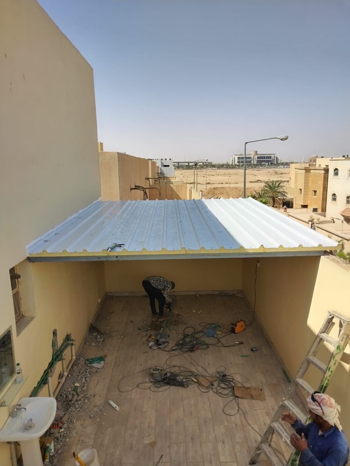 نوفر خدمات تركيب وتفصيل ساندوتش بانل للأسقف والغرف والملاحق في الدمام والخبر والقطيف، مع تنفيذ الأعمال حسب مساحة الموقع والاستخدام المطلوب…